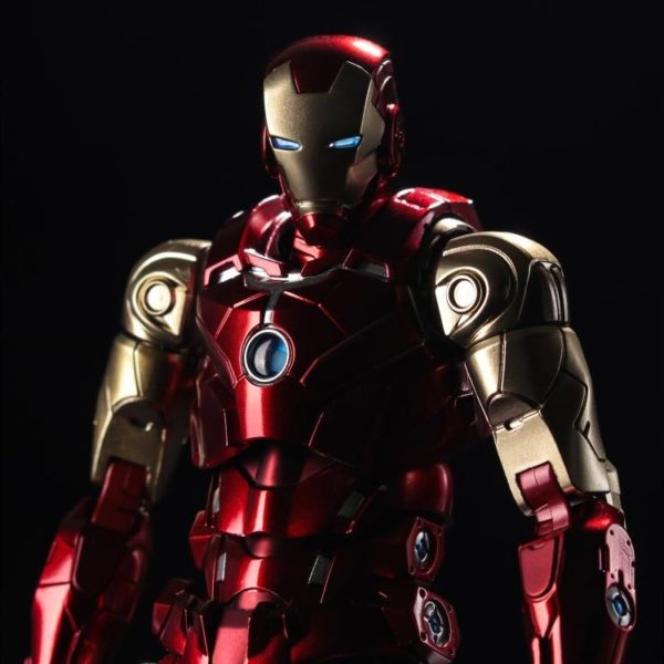 Iron Man Fighting Armor Marvel Sentinel Figure (1)