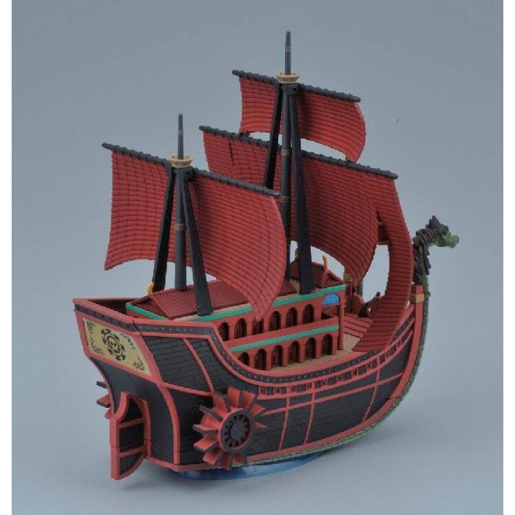 Kuja Pirate Ship One Piece Grand Ship Collection Model Kit (1)
