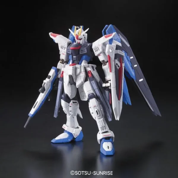 Freedom Gundam Mobile Suit Gundam RG 1144 Scale Model Kit (1)