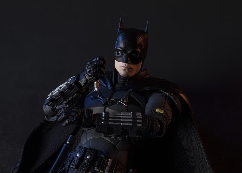 Batman The Batman S.H.Figuarts Figure (3)