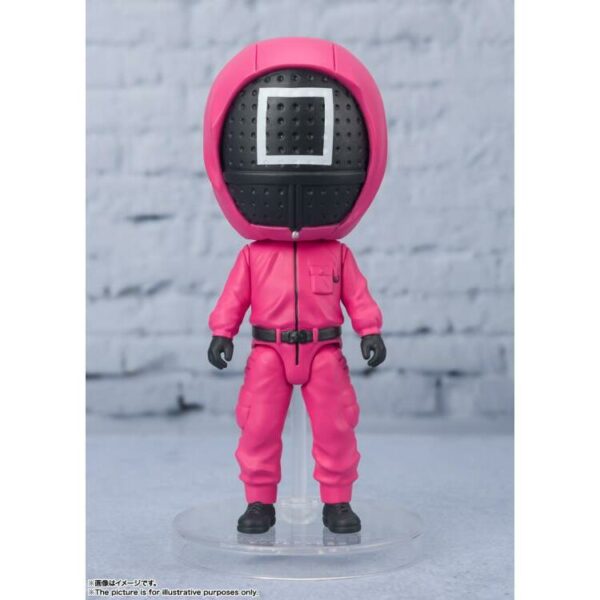 Masked Manager Squid Game Figuarts Mini Figure (1)