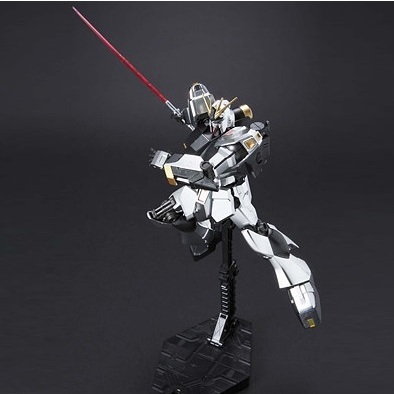 RX-93 Nu Gundam Mobile Suit Gundam Char’s Counterattack (Metallic Coating Ver.) 1144 Scale HGUC Model Kit (1)