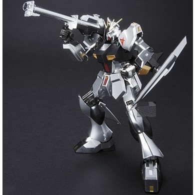 RX-93 Nu Gundam Mobile Suit Gundam Char’s Counterattack (Metallic Coating Ver.) 1144 Scale HGUC Model Kit (6)