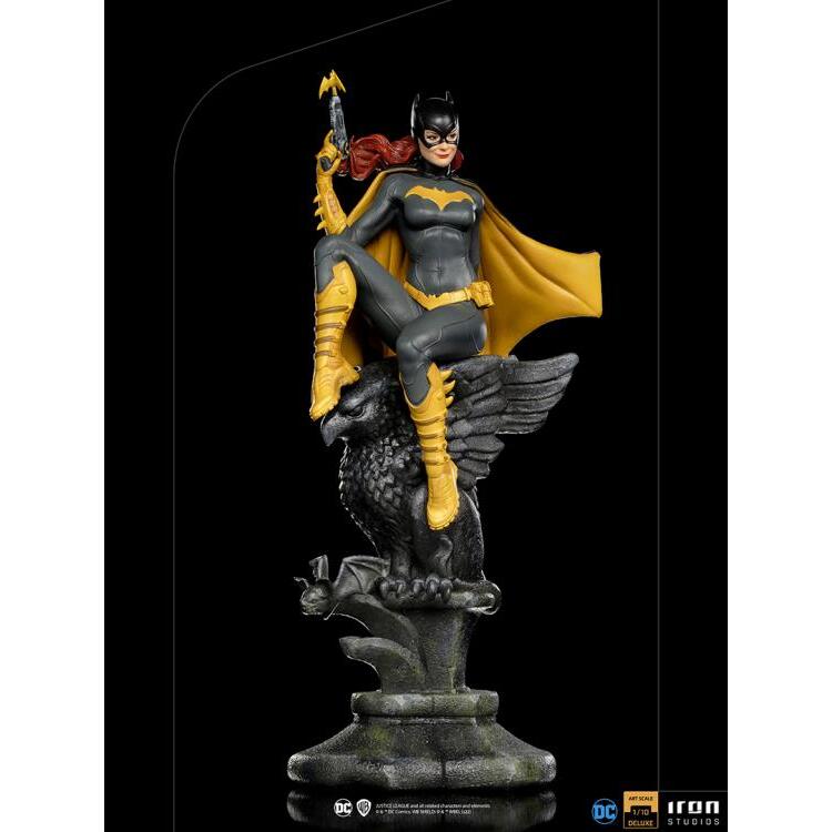 Batgirl DC Comics Deluxe 110 Scale Limited Edition Statue (4)