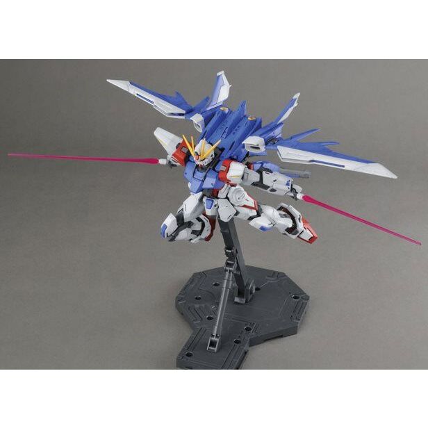 GAT-X105BFP Build Strike Gundam Full Package Gundam Build Fighters MG 1100 Scale Model Kit (4)