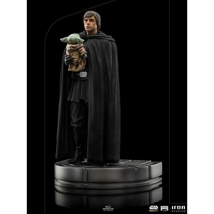 Luke Skywalker & Grogu The Mandalorian 110 Scale Art Statue (6)