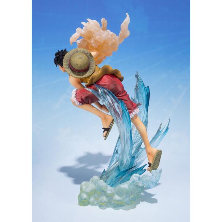 Monkey D. Luffy One Piece Brother’s Bond FiguartsZERO Figure (2)