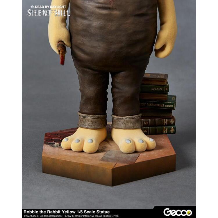 Robbie the Rabbit Silent Hill 3 x Dead By Daylight (Yellow Ver.) 16 Scale Statue (4)
