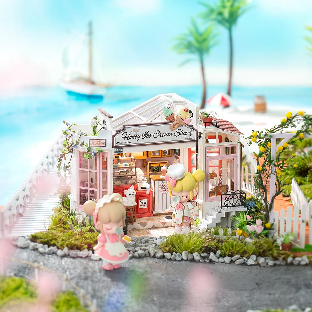 Honey Ice Cream Shop 3D Bookends 3D DIY Miniature Dollhouse Kit (4)