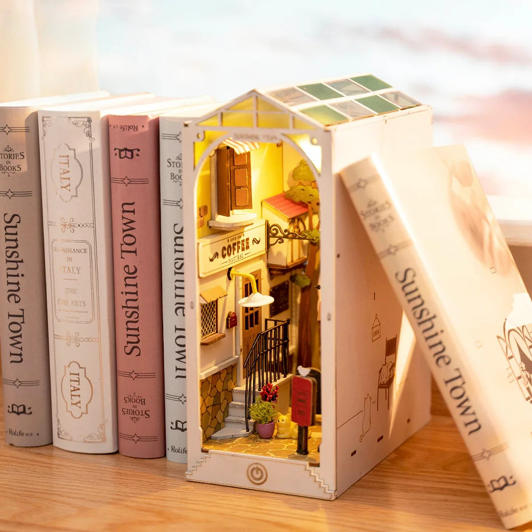 Sunshine Town 3D Bookends 3D DIY Miniature Booknook Kit (5)