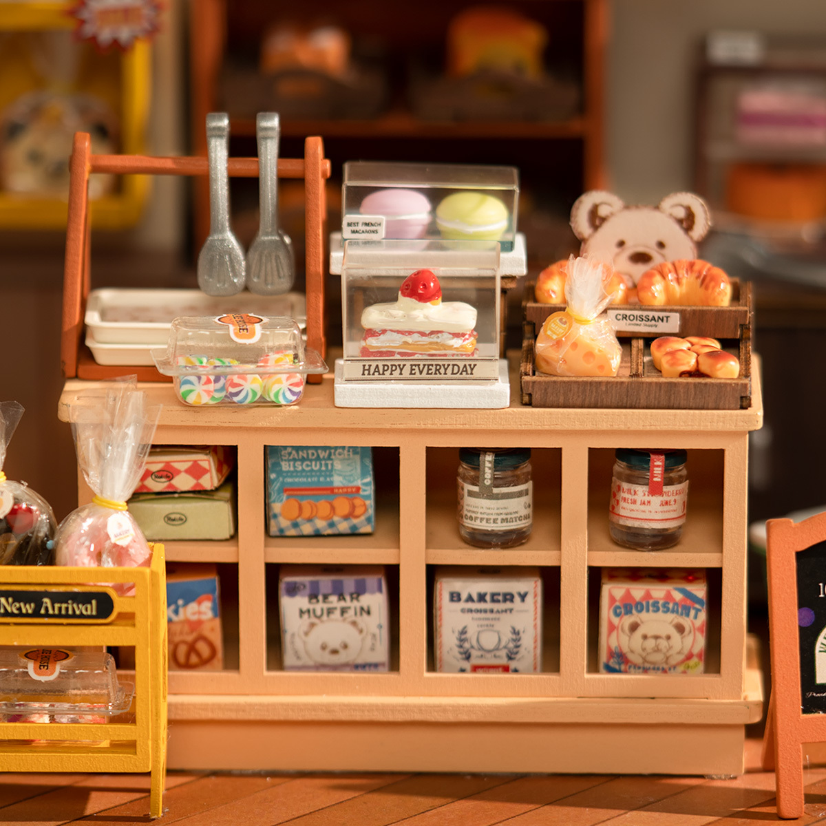 Becka’s Baking House Rolife 3D DIY Miniature House Kit (4)