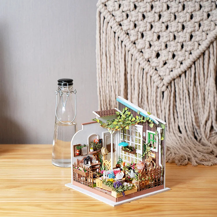 Miller’s Garden Rolife 3D DIY Miniature House (2)