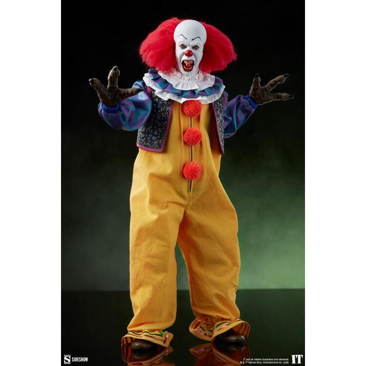 Pennywise IT (2002) 16 Scale Figure