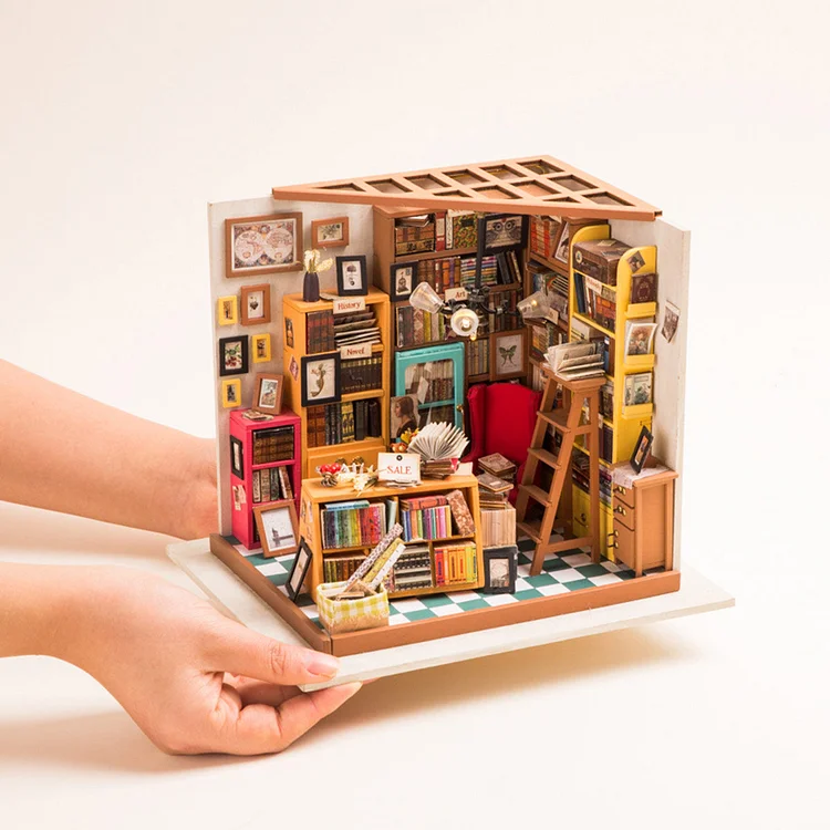 Sam’s Study Robolife 3D DIY Miniature House (2)