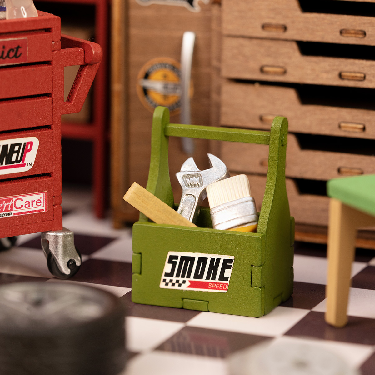 Garage Workshop Rolife 3D DIY Miniature House Kit (2)