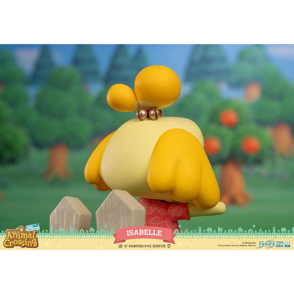 Isabelle Animal Crossing New Horizons Statue (1)