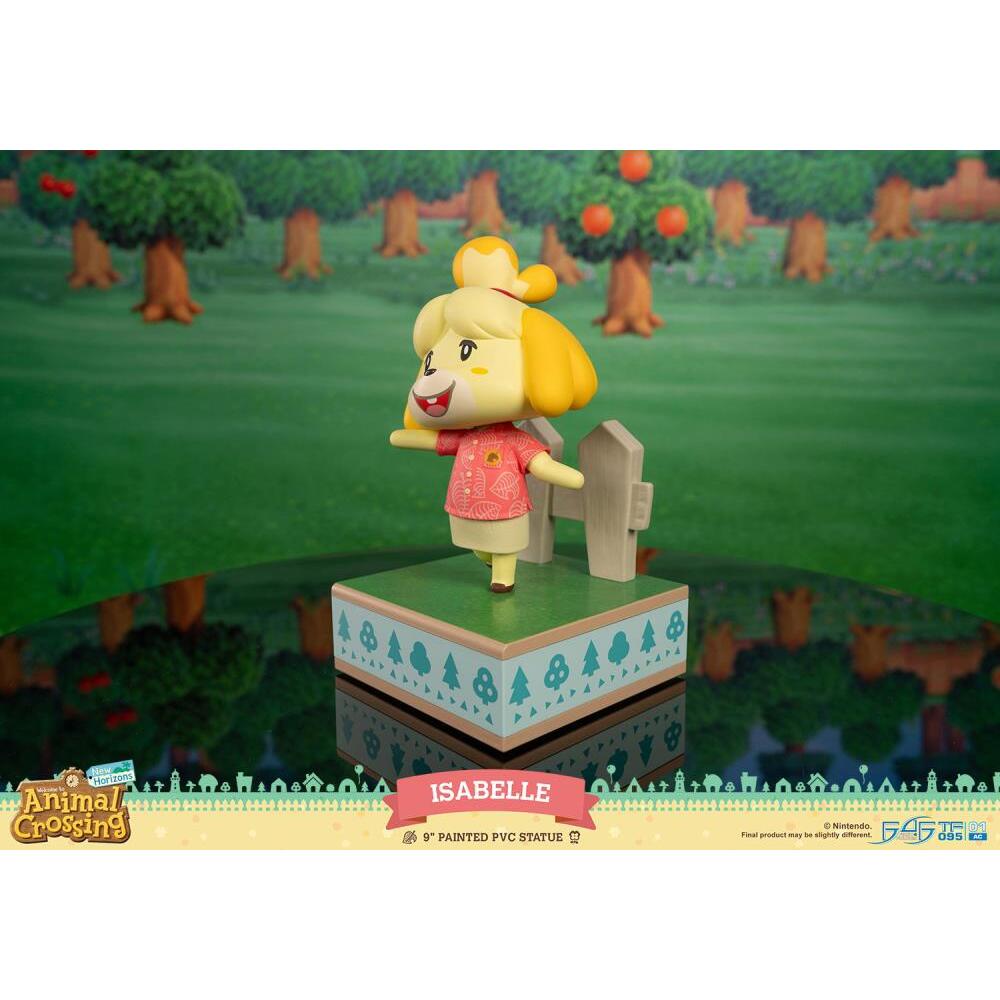 Isabelle Animal Crossing New Horizons Statue (2)