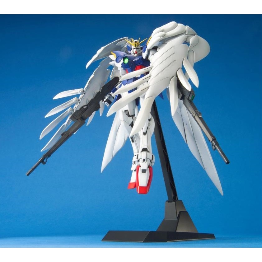 XXXG-00W0 Wing Gundam Zero (EW) Gundam Wing Endless Waltz MG 1100 Scale Model Kit (4)